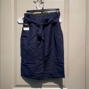 Lush navy fitted skirt